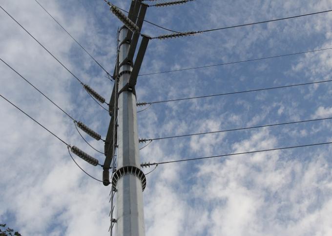16m 20m 25m ha galvanizzato la corrente elettrica Palo per 110 chilovolt dei cavi di rivestimento di potere 0