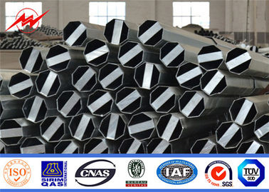 Cina Il Cctv ottagonale affusolato palo pratico d'acciaio ha galvanizzato il potere tubolare del metallo fornitore