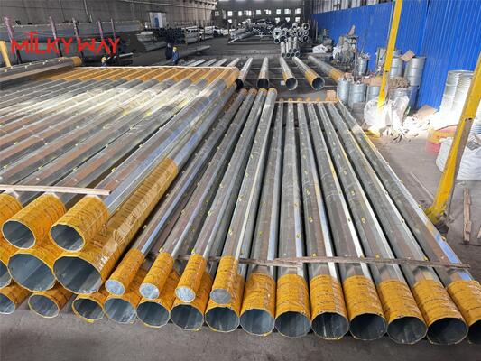Qualità  Galvanized Steel Pole Suitable for Electrical Power Distribution and Outdoor Lighting with Multiple Shape Options and Steel Materials Fabbrica