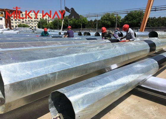Pali elettrici in acciaio zincato da 80FT 90FT 138KV per la distribuzione elettrica fornitore
