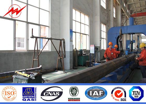 Torre del faro dell'albero dello stadio di football americano dell'anticorrosivo 30m alta con il sistema di sollevamento