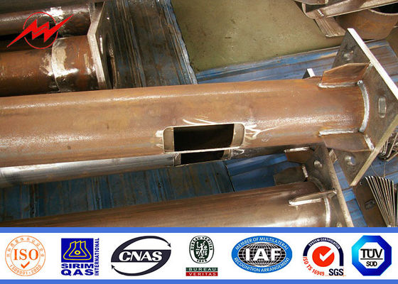 Albero galvanizzato conico tipico Palo di Headframe 45m alto per fino a 64 lampade dell'inondazione