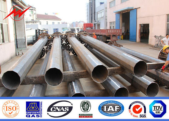 illuminazione poligonale del centro sportivo del palo dell'albero di 40m alta con l'argano