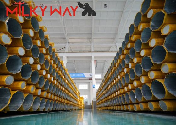 Torre monomast octogonale zincata da 50 piedi per la distribuzione delle comunicazioni