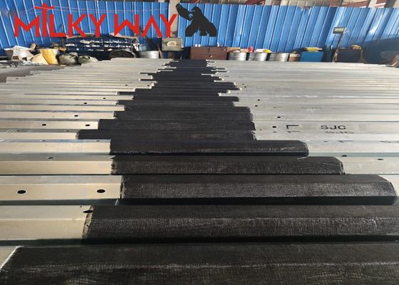 11m 3.8mm 7.2mm 80-100 microm Galvanizzazione a caldo media per palo di acciaio galvanizzato durevole
