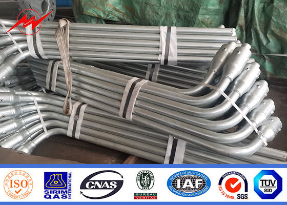 6m di lampioni solari con luminosità 90-100lm/W e protezione IP65